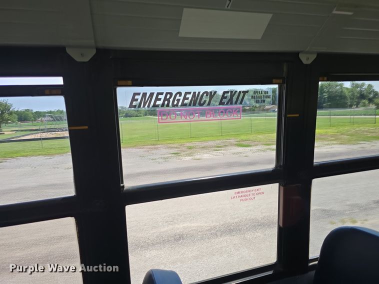 image for item DQ4419 2009 Thomas Built B2 school bus