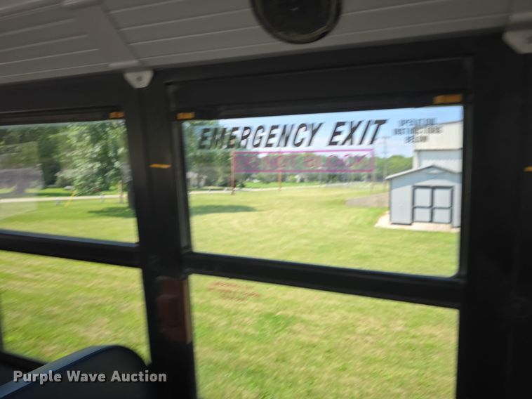 image for item DQ4419 2009 Thomas Built B2 school bus