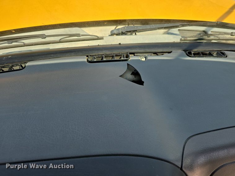 image for item DQ4419 2009 Thomas Built B2 school bus