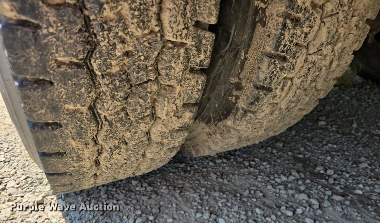 image for item DQ4419 2009 Thomas Built B2 school bus