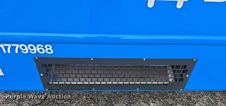 image for item DQ4420 2018 Senator II ST69923C shuttle bus