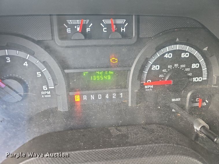 image for item DQ4420 2018 Senator II ST69923C shuttle bus