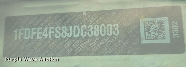 image for item DQ4420 2018 Senator II ST69923C shuttle bus