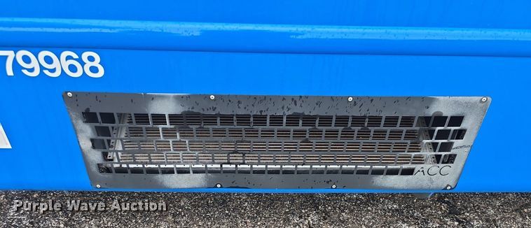 image for item DQ4421 2018 Senator II ST69923C shuttle bus