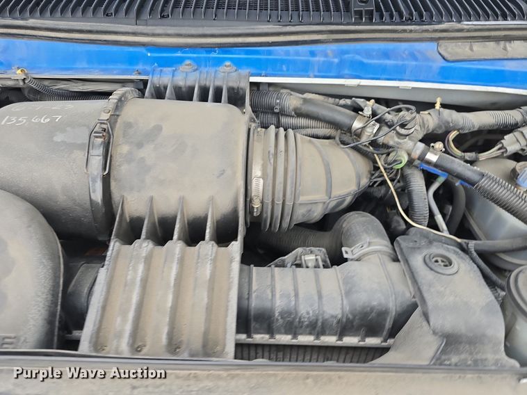 image for item DQ4421 2018 Senator II ST69923C shuttle bus