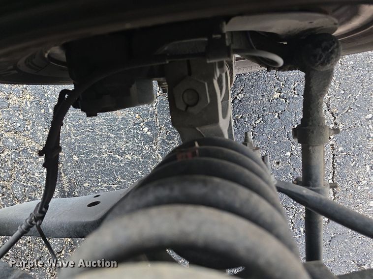 image for item DQ4421 2018 Senator II ST69923C shuttle bus