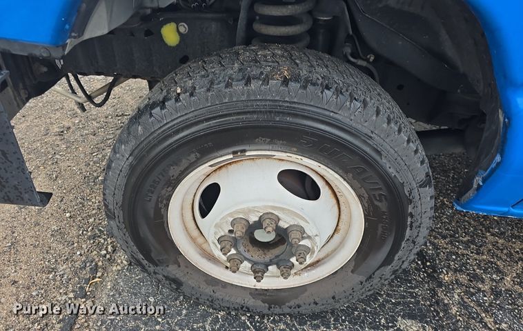 image for item DQ4421 2018 Senator II ST69923C shuttle bus