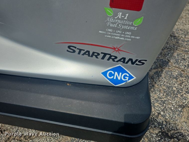 image for item DQ4422 2018 Senator II ST69941C shuttle bus