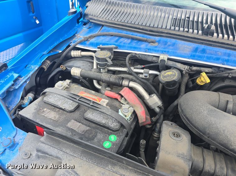 image for item DQ4422 2018 Senator II ST69941C shuttle bus