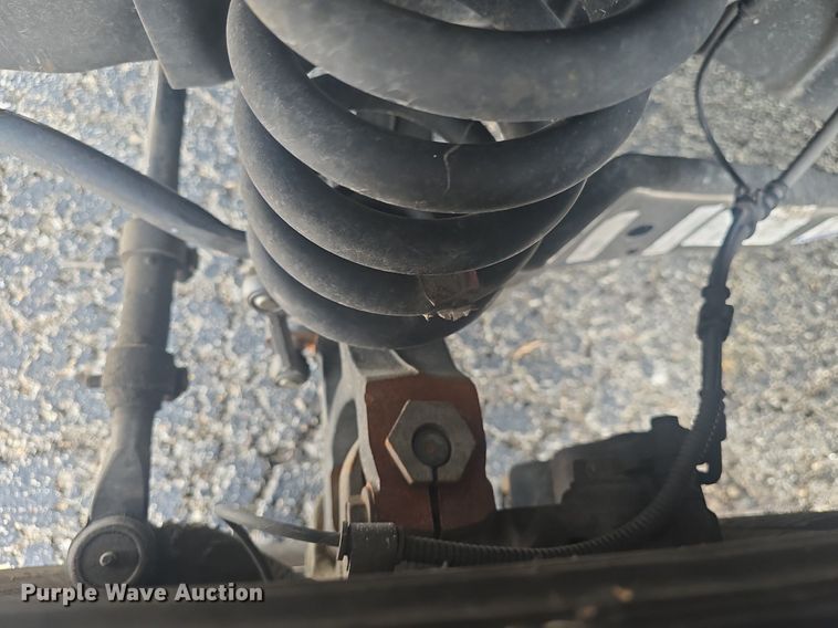 image for item DQ4422 2018 Senator II ST69941C shuttle bus