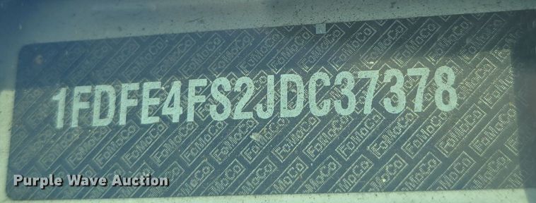 image for item DQ4422 2018 Senator II ST69941C shuttle bus