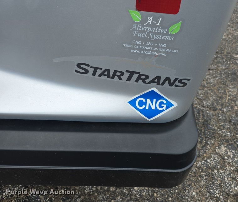 image for item DQ4423 2018 Senator II ST69941C shuttle bus