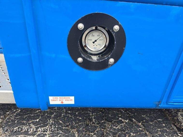 image for item DQ4423 2018 Senator II ST69941C shuttle bus