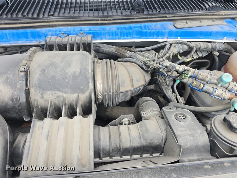 image for item DQ4423 2018 Senator II ST69941C shuttle bus