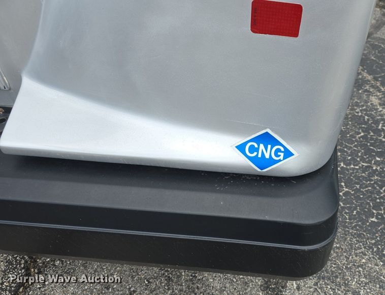 image for item DQ4425 2018 Senator II ST69923C shuttle bus