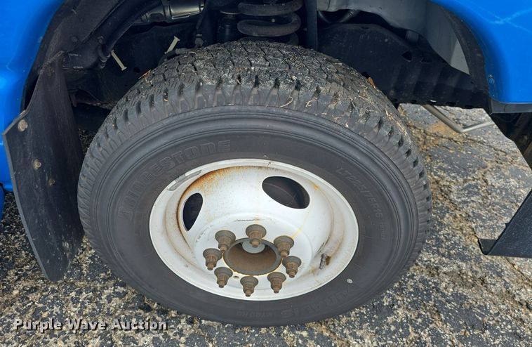 image for item DQ4425 2018 Senator II ST69923C shuttle bus