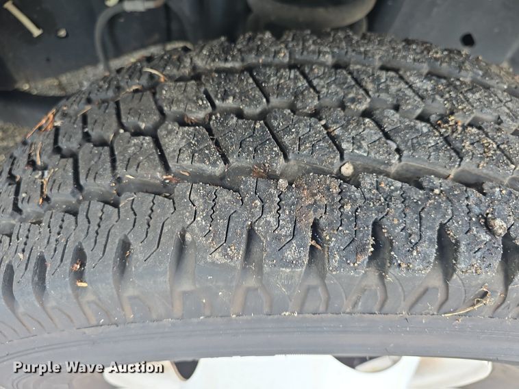 image for item DQ4425 2018 Senator II ST69923C shuttle bus