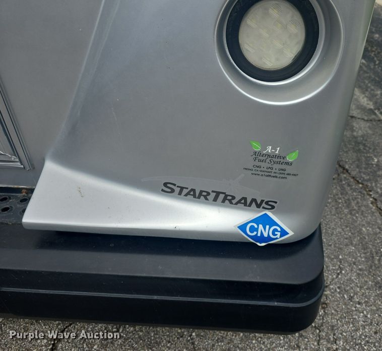 image for item DQ4426 2018 Senator II ST69941C shuttle bus