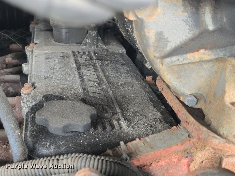 image for item DQ4427 2006 Gillig shuttle bus