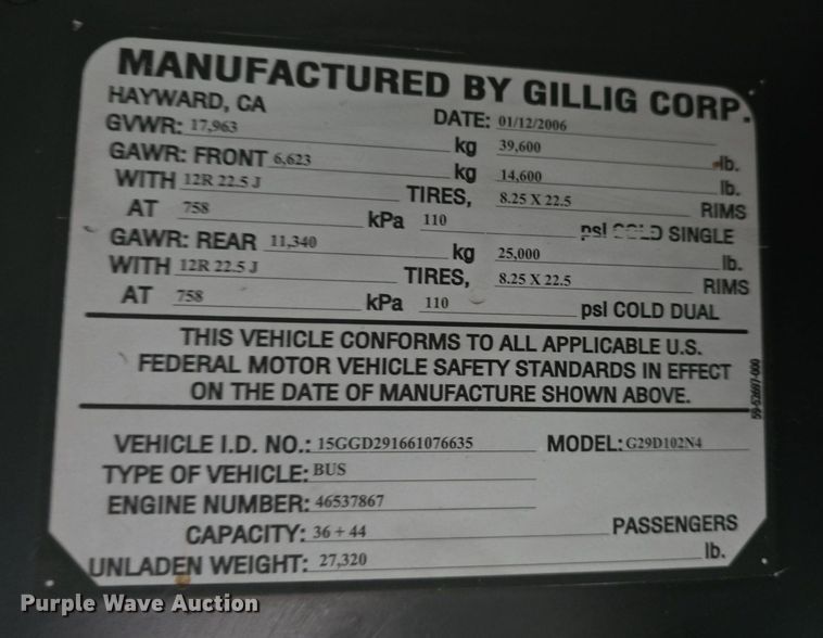 image for item DQ4427 2006 Gillig shuttle bus