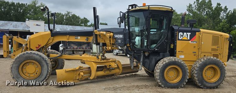 image for item DQ4433 2012 Caterpillar 140M2  motor grader