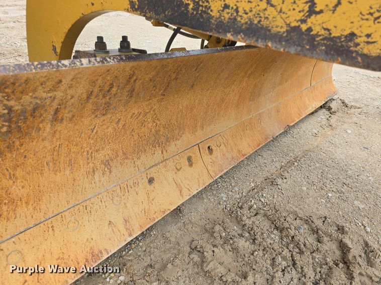 image for item DQ4433 2012 Caterpillar 140M2  motor grader