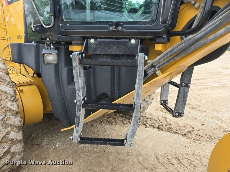 image for item DQ4433 2012 Caterpillar 140M2  motor grader