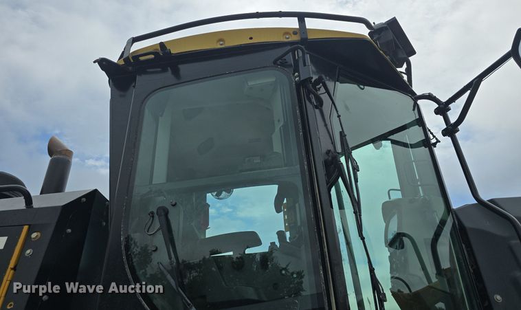 image for item DQ4433 2012 Caterpillar 140M2  motor grader