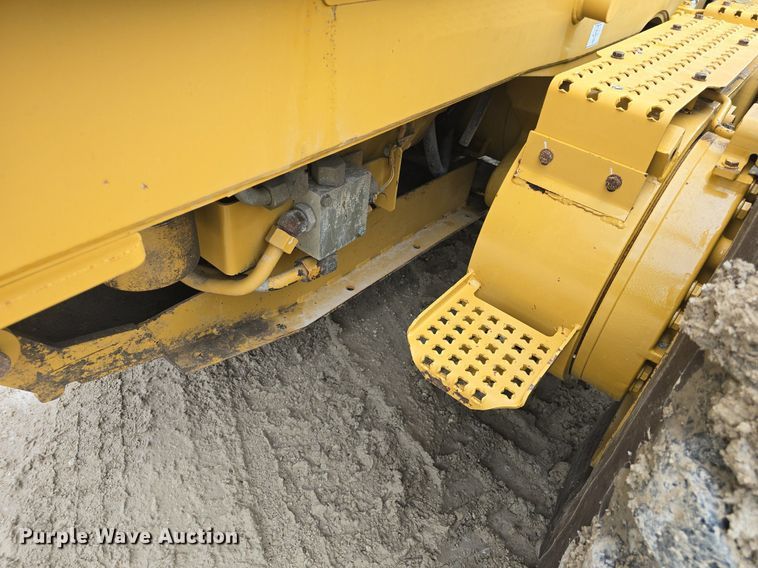 image for item DQ4433 2012 Caterpillar 140M2  motor grader