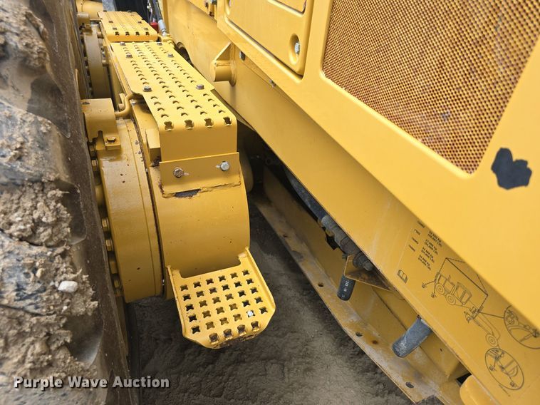 image for item DQ4433 2012 Caterpillar 140M2  motor grader