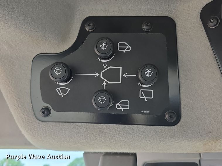 image for item DQ4433 2012 Caterpillar 140M2  motor grader