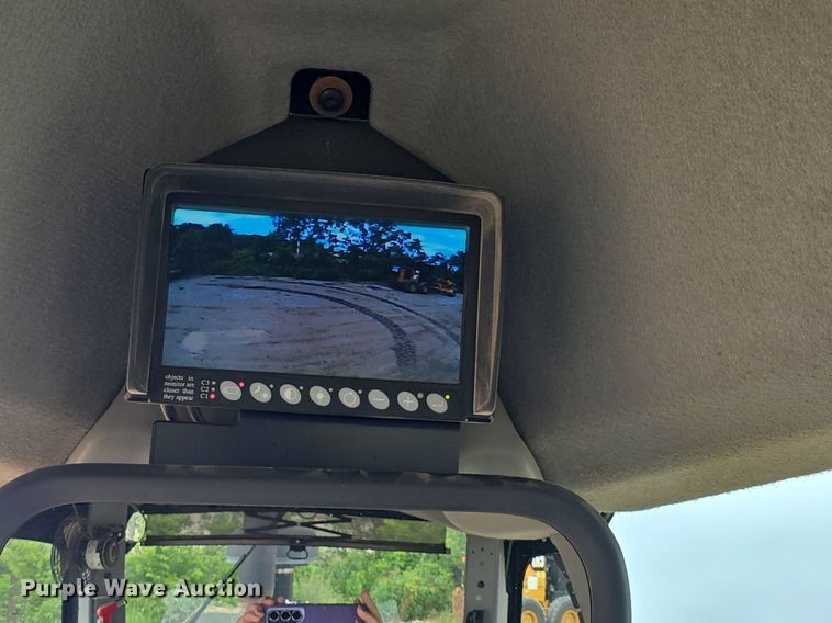 image for item DQ4433 2012 Caterpillar 140M2  motor grader