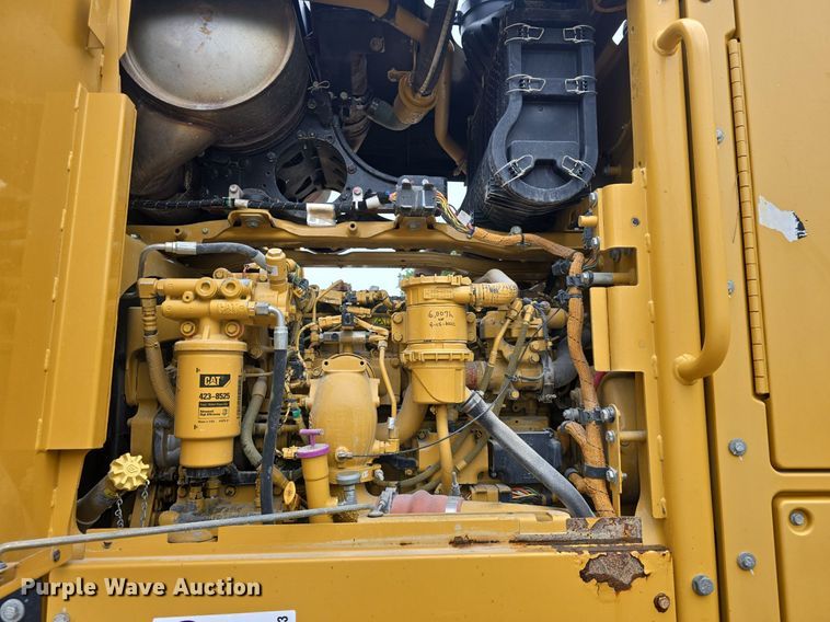 image for item DQ4433 2012 Caterpillar 140M2  motor grader