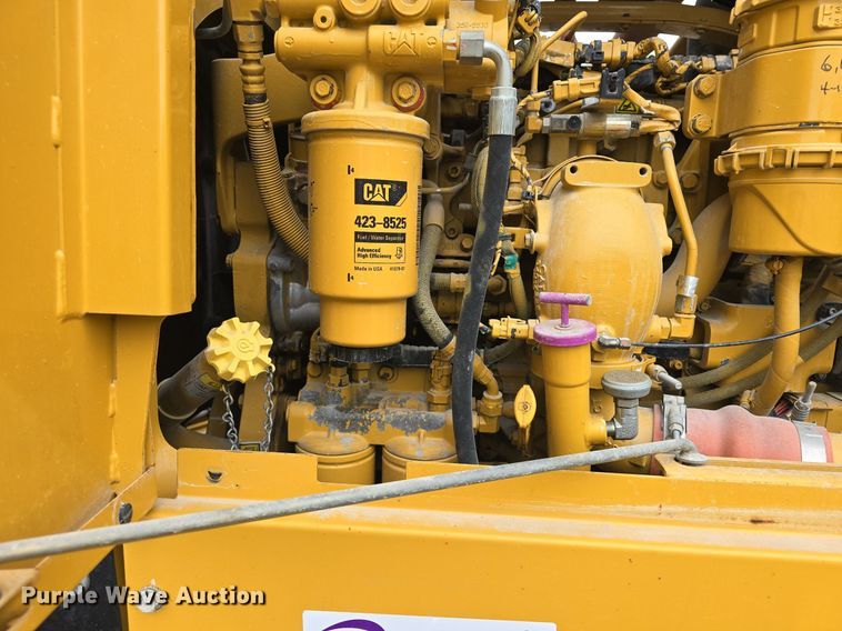 image for item DQ4433 2012 Caterpillar 140M2  motor grader