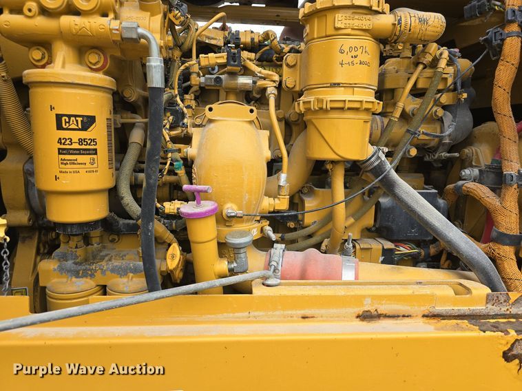 image for item DQ4433 2012 Caterpillar 140M2  motor grader