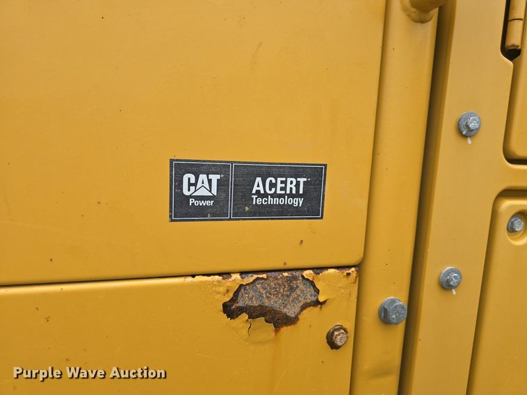 image for item DQ4433 2012 Caterpillar 140M2  motor grader