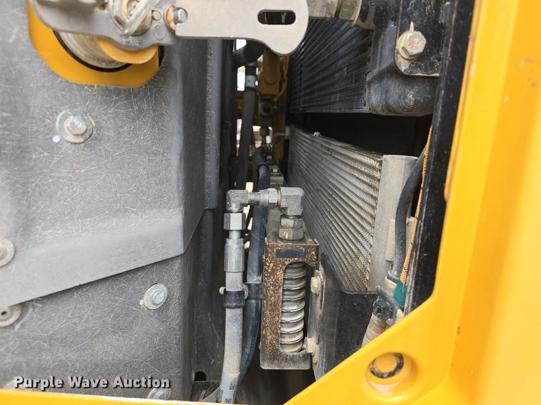 image for item DQ4433 2012 Caterpillar 140M2  motor grader