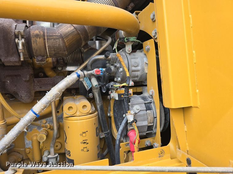 image for item DQ4433 2012 Caterpillar 140M2  motor grader