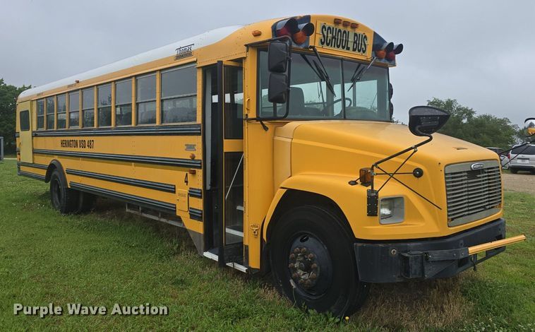 image for item DQ4439 2001 Freightliner FS65 school bus