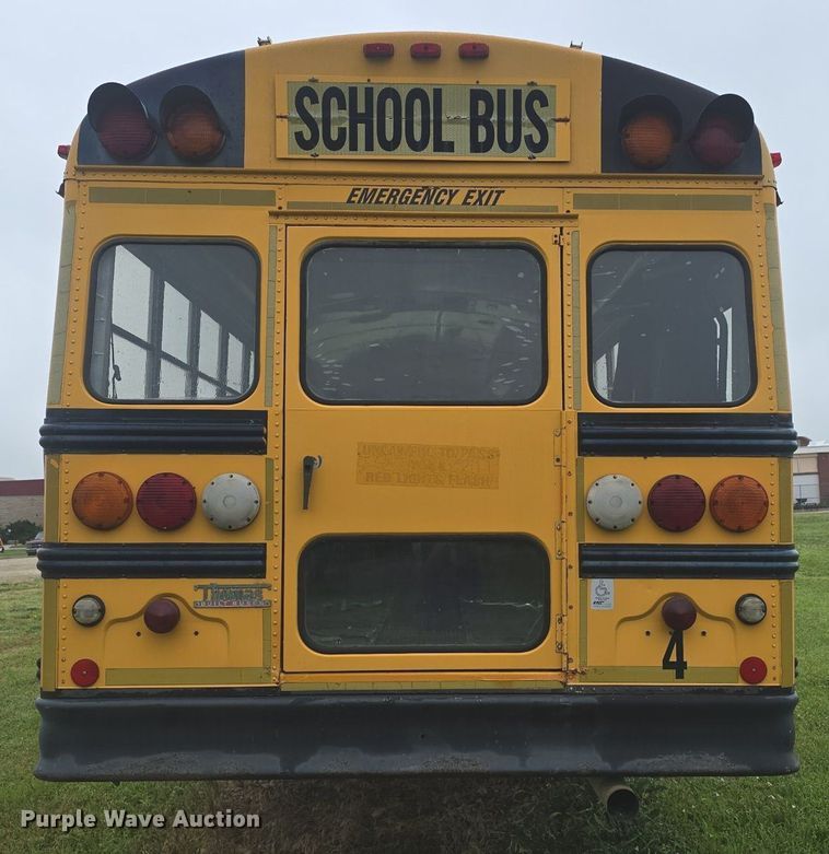 image for item DQ4439 2001 Freightliner FS65 school bus