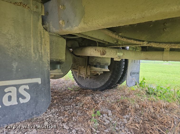 image for item DQ4439 2001 Freightliner FS65 school bus