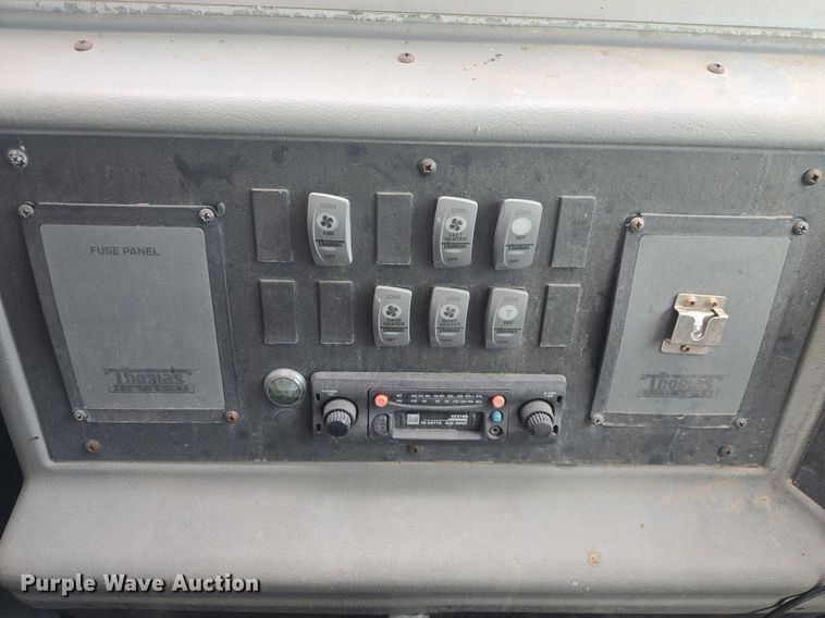 image for item DQ4439 2001 Freightliner FS65 school bus