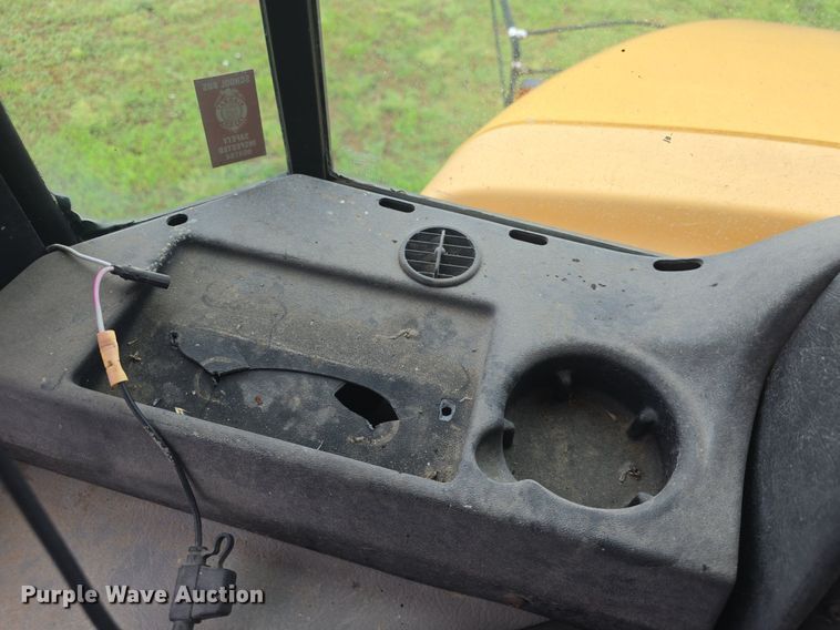 image for item DQ4439 2001 Freightliner FS65 school bus