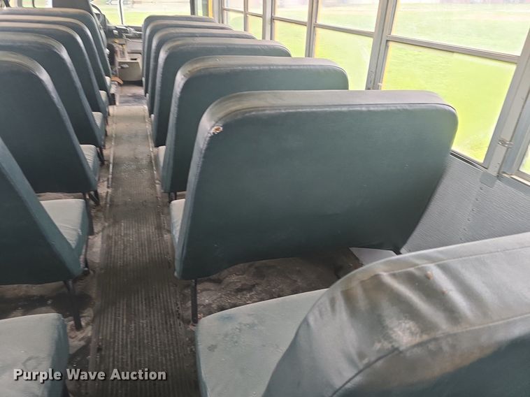 image for item DQ4439 2001 Freightliner FS65 school bus