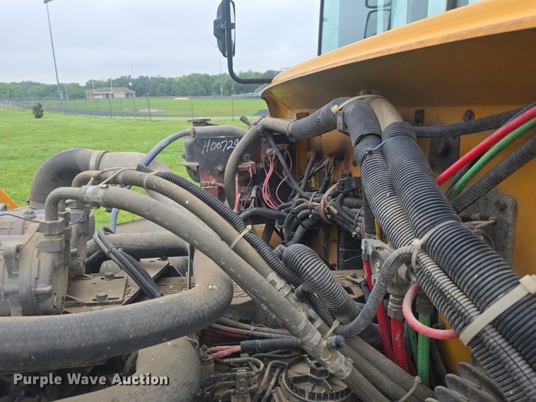 image for item DQ4439 2001 Freightliner FS65 school bus