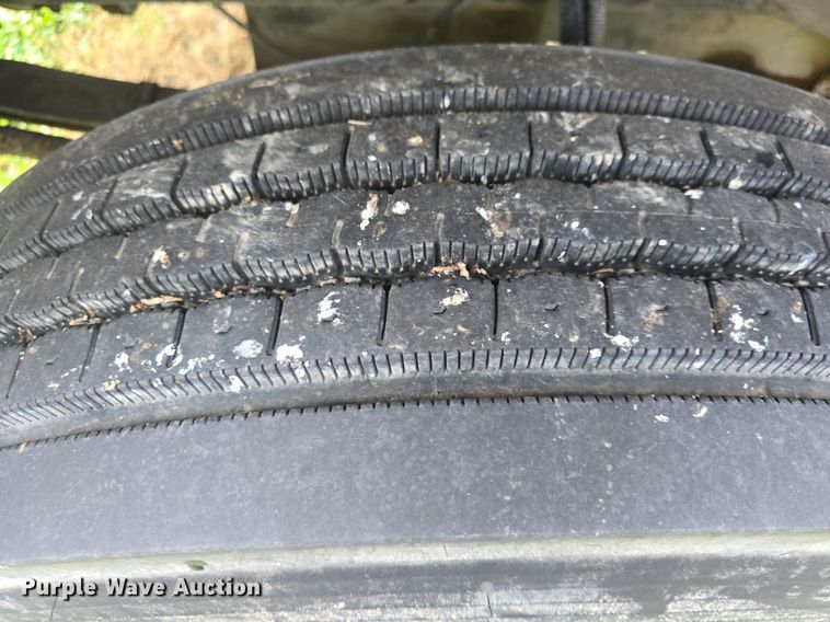 image for item DQ4439 2001 Freightliner FS65 school bus