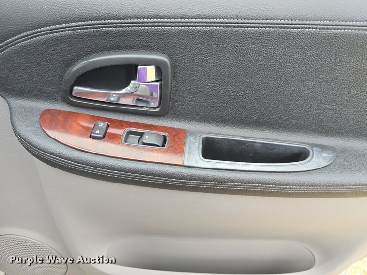 image for item DQ4440 2008 Chevrolet Uplander LS van