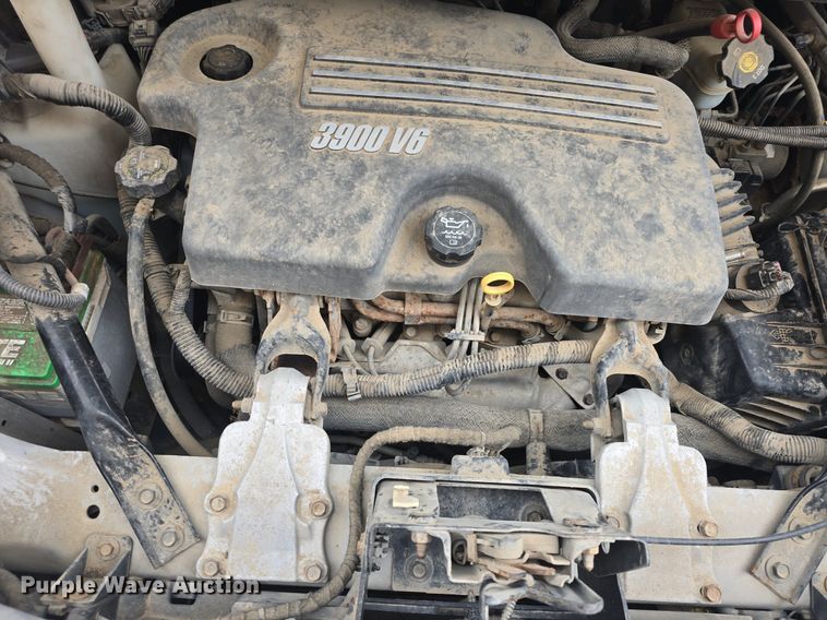 image for item DQ4440 2008 Chevrolet Uplander LS van