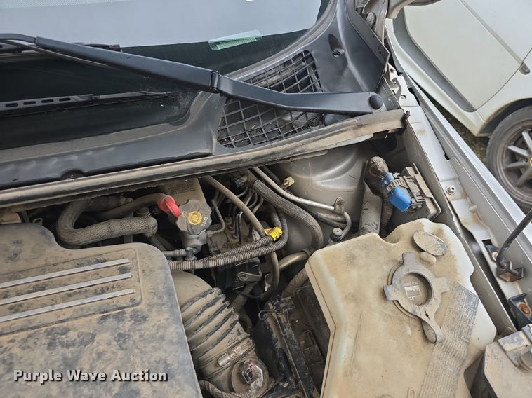 image for item DQ4440 2008 Chevrolet Uplander LS van