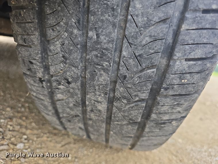 image for item DQ4440 2008 Chevrolet Uplander LS van